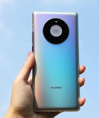 флагманский смартфон HUAWEI Mate 40 Pro в России